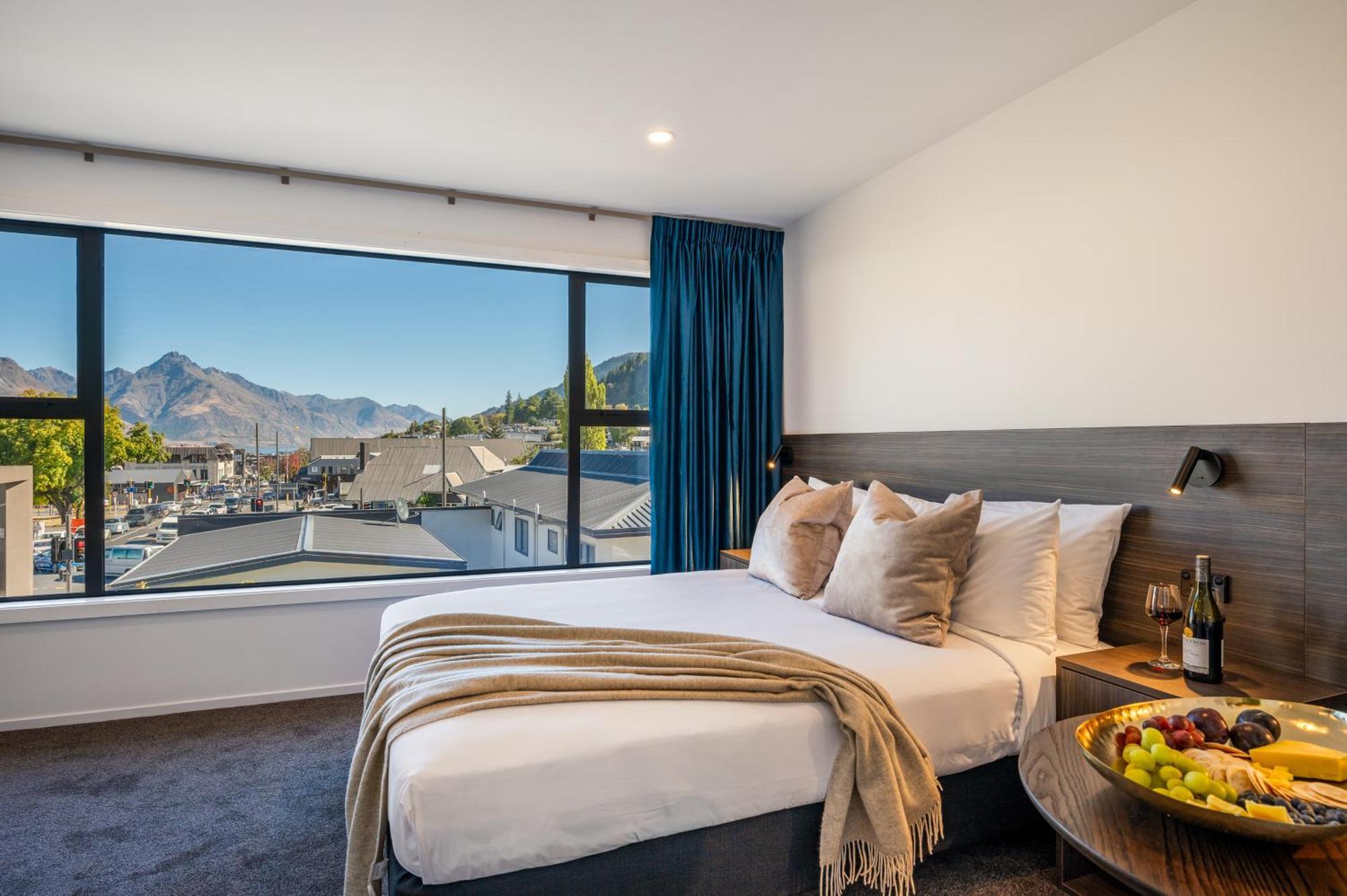 Luxe Suites & Apartments Queenstown Exterior photo