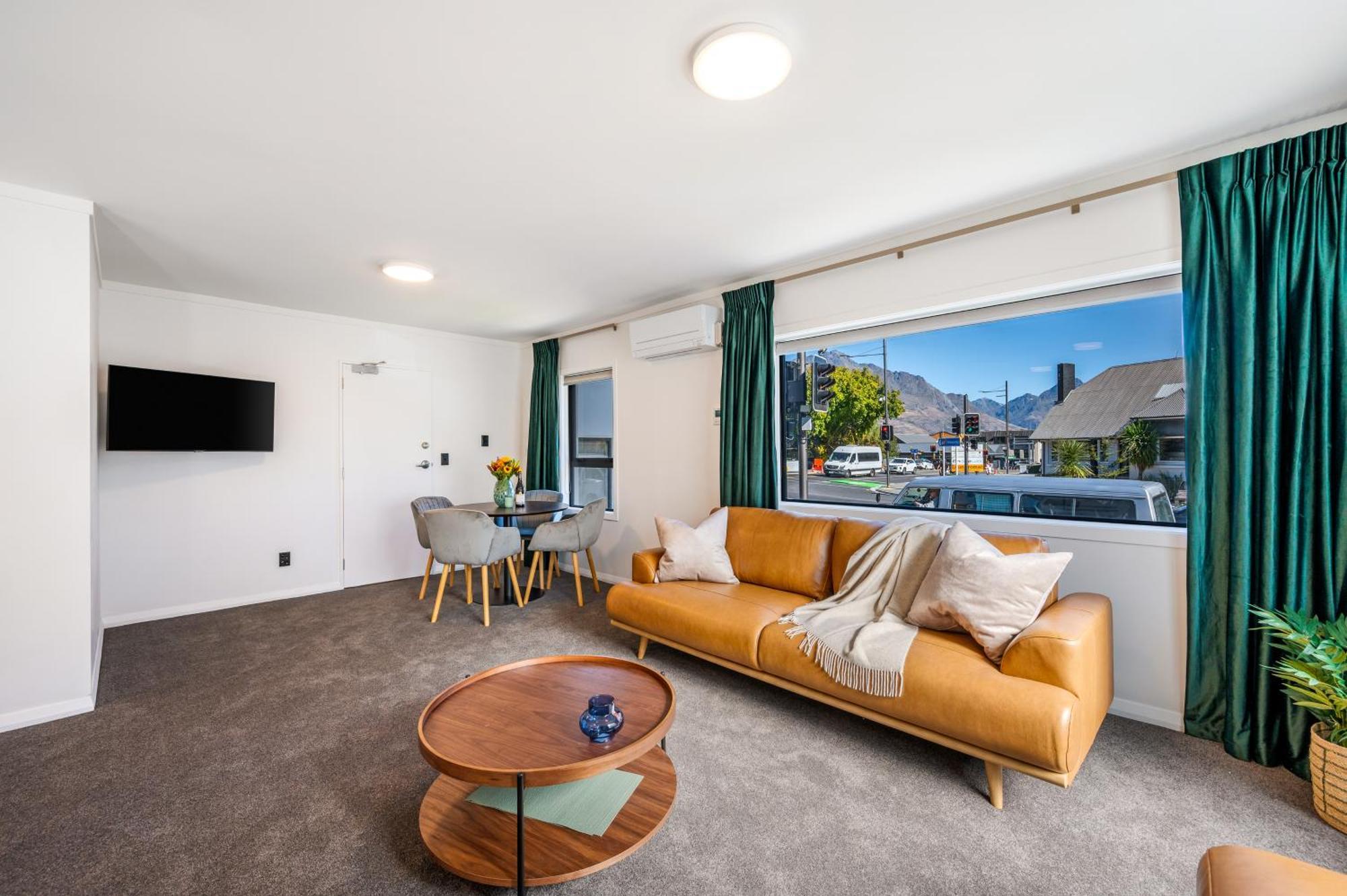 Luxe Suites & Apartments Queenstown Exterior photo