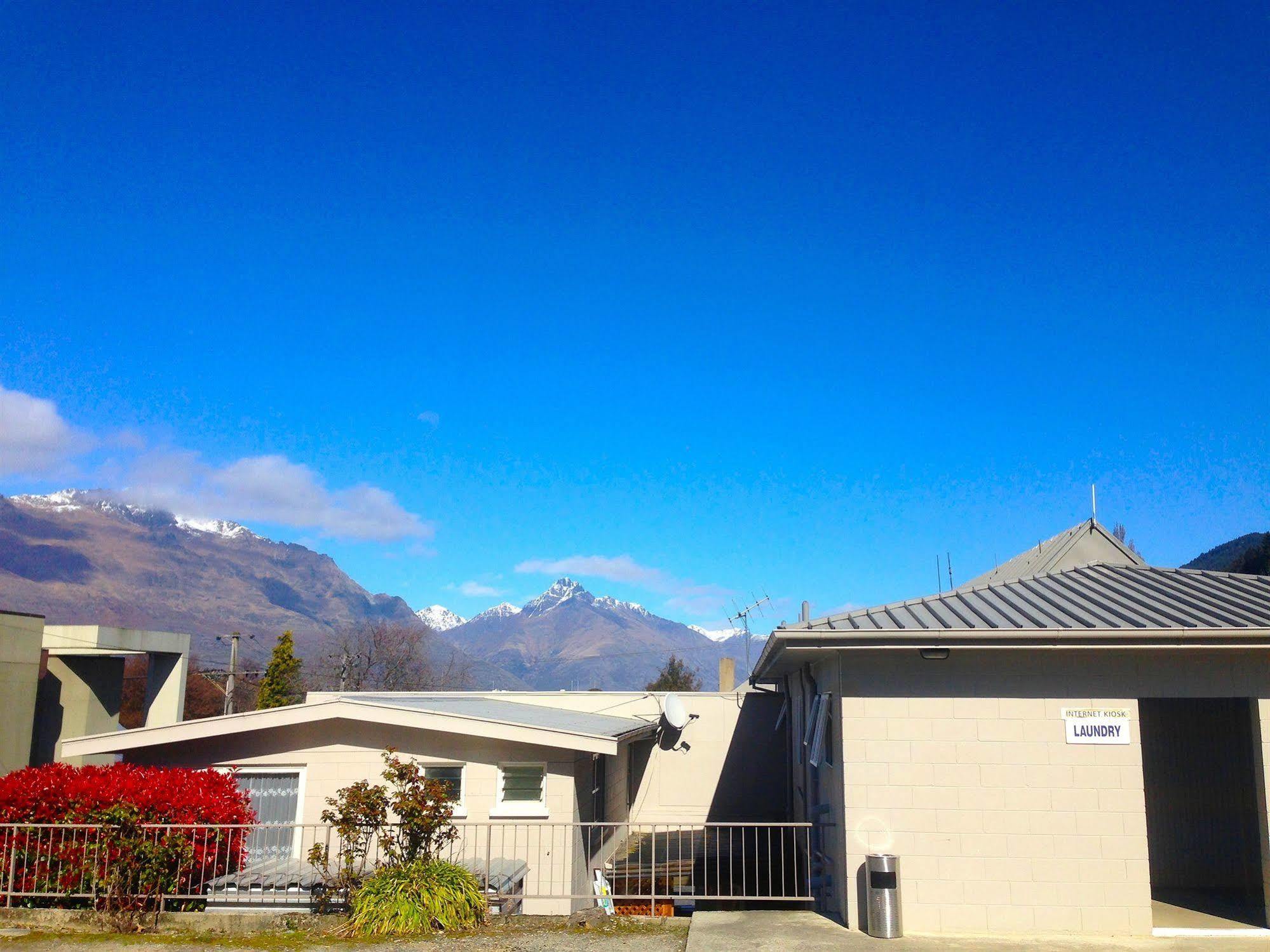 Luxe Suites & Apartments Queenstown Exterior photo